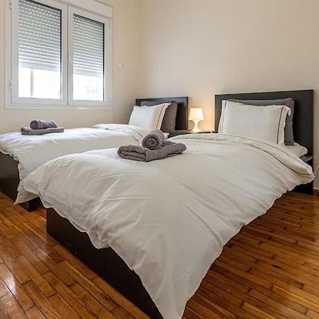 Kerameikos 2 Bedroom Apartment เอเธนส์ ภายนอก รูปภาพ
