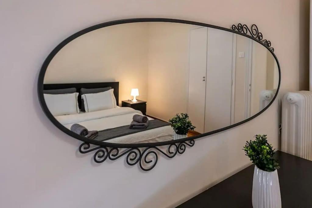 Kerameikos 2 Bedroom Apartment เอเธนส์ ภายนอก รูปภาพ